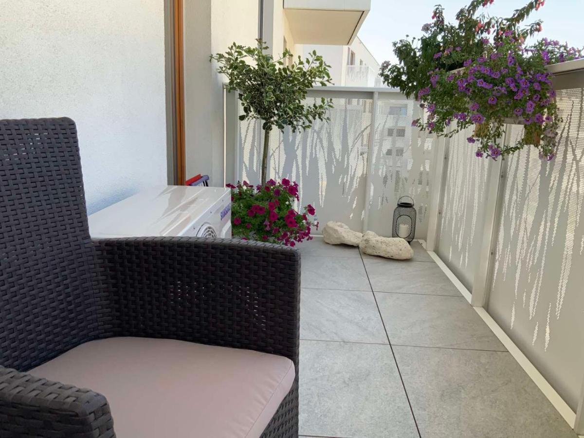Apartment Z Kominkiem W Sercu Wroclawia المظهر الخارجي الصورة